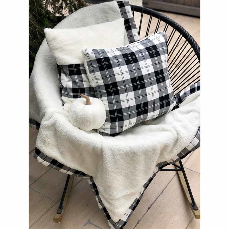 Double Sided Black Plaid Throw