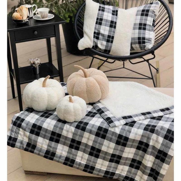 Double Sided Black Plaid Throw