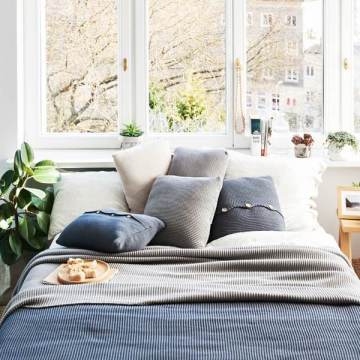 SENSE BLUE BED COVER 130*240