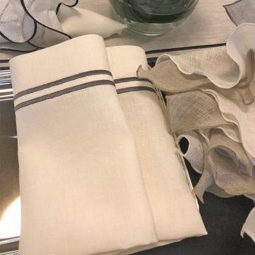 Wrap Embroidered Linen Towel/4 Set