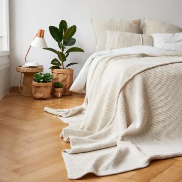 WOOLLY BEIGE YATAK ÖRTÜSÜ 200*220