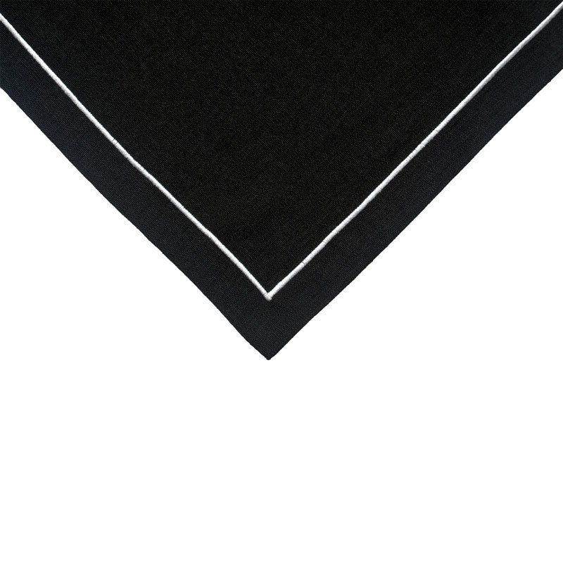 Divina Pikolu Black Cloth Napkin Set of 2 Silver
