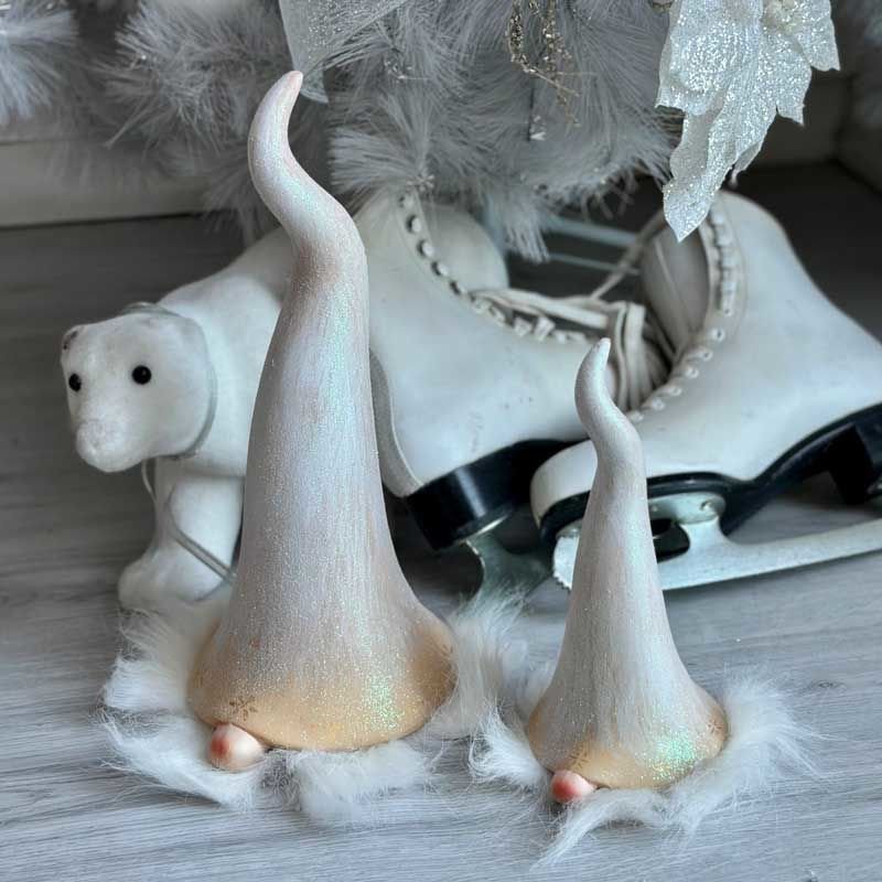 Snowy Elf 34cm