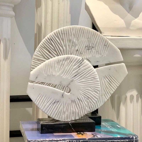 Bust Marble Object Set of 2